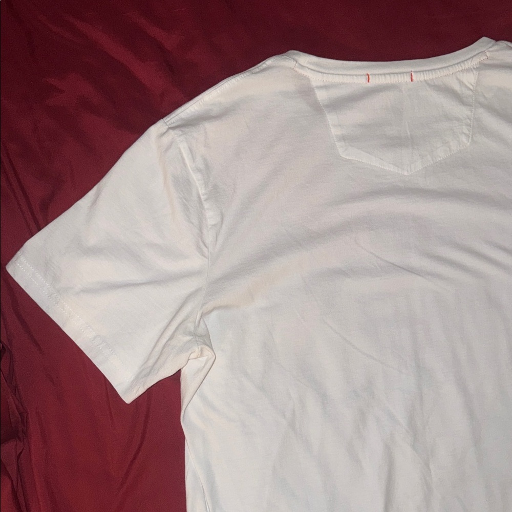 Robert Graham Tako Octopus Graphic T-Shirt - Picture 14 of 16